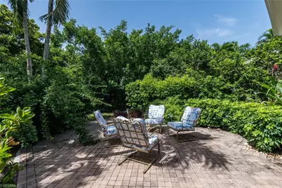 6658 Trident Way #J4, Naples, FL 34108 - Photo 6