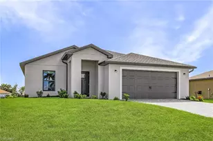 252 Lunette St, Fort Myers, FL 33913 - Photo 2