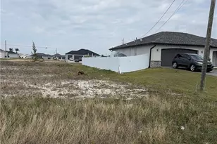 4317 NW 34th St, Cape Coral, FL 33993 - Photo 2