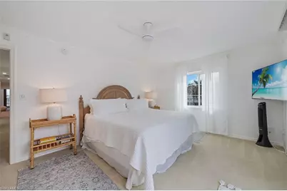 2900 Gulf Shore Blvd N #310, Naples, FL 34103 - Photo 10