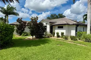 3114 Chiquita Blvd S, Cape Coral, FL 33914 - Photo 2