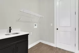 1619 NW 17th St, Cape Coral, FL 33993 - Photo 22