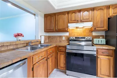 1014 Pine Isle Ln #1014, Naples, FL 34112 - Photo 6