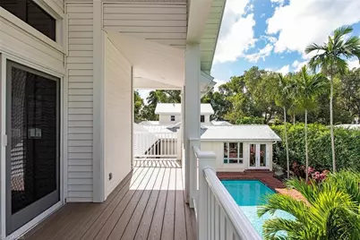 369 2nd Ave N, Naples, FL 34102 - Photo 18