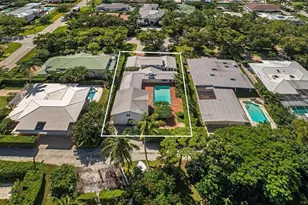 369 2nd Ave N, Naples, FL 34102 - Photo 22