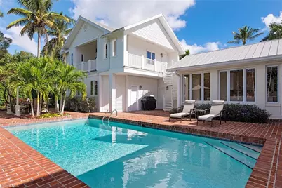 369 2nd Ave N, Naples, FL 34102 - Photo 10