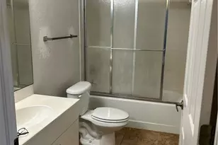 20028 Lake Vista Cir N, Lehigh Acres, FL 33936 - Photo 4