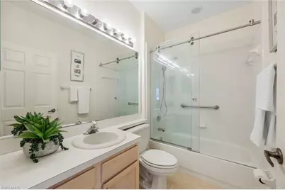 437 Wiggins Lake Ct #201, Naples, FL 34110 - Photo 16