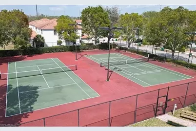 14712 Sutherland Ave, Naples, FL 34119 - Photo 8