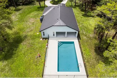 530 22nd Ave NW, Naples, FL 34120 - Photo 1