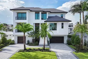 141 Channel Dr, Naples, FL 34108 - Photo 26