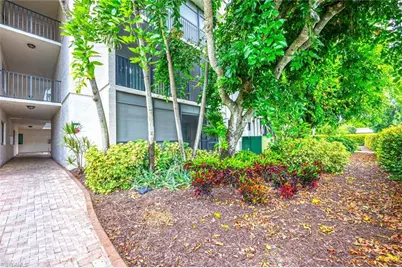 788 Park Shore Dr #A19, Naples, FL 34103 - Photo 8