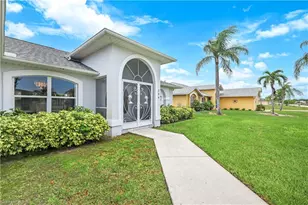 204 SE 19th Terrace, Cape Coral, FL 33990 - Photo 24