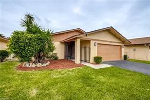 6497 Royal Woods Dr, Fort Myers, FL 33908 - Photo 2