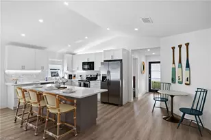 664 102nd Ave N, Naples, FL 34108 - Photo 8