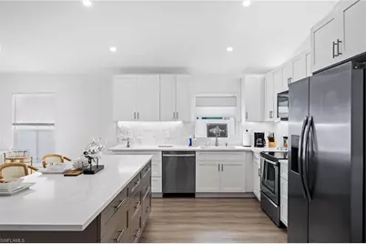 664 102nd Ave N, Naples, FL 34108 - Photo 12