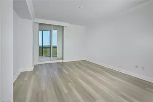 24011 Via Castella Dr, Bonita Springs, FL 34134 - Photo 12