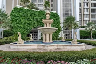 7117 Pelican Bay Blvd, Naples, FL 34108 - Photo 6