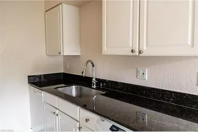 4627 Bayshore Dr #I-4, Naples, FL 34112 - Photo 8