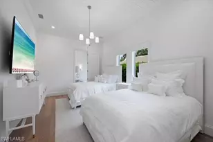 6285 Highcroft Dr, Naples, FL 34119 - Photo 38