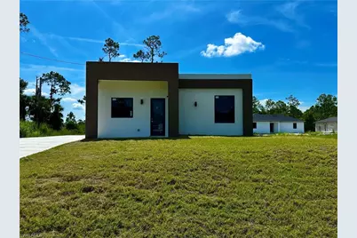 323 Mangonia Ave, Lehigh Acres, FL 33974 - Photo 2