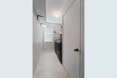 745 Landover Cir #104, Naples, FL 34104 - Photo 18