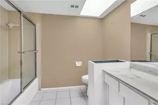 195 Cypress Way E, Naples, FL 34110 - Photo 16