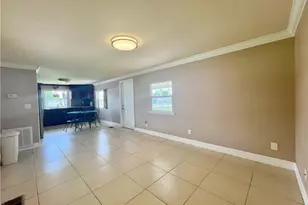 164 Cape Sable Dr, Naples, FL 34104 - Photo 10