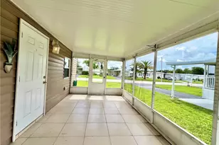 164 Cape Sable Dr, Naples, FL 34104 - Photo 18