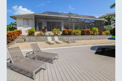 609 Crescent St, Marco Island, FL 34145 - Photo 44