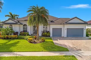 609 Crescent St, Marco Island, FL 34145 - Photo 6