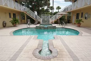480 5th St S, Naples, FL 34102 - Photo 2