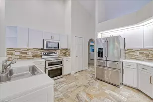 4701 Lone Pine Ct, Fort Myers, FL 33905 - Photo 10