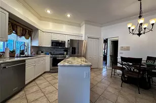 207 SE 31st St, Cape Coral, FL 33904 - Photo 22