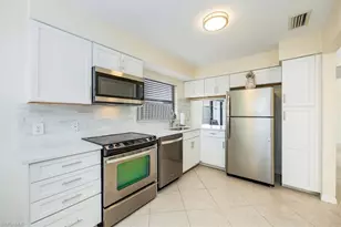 833 Reef Point Cir, Naples, FL 34108 - Photo 8