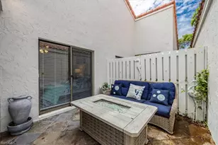 833 Reef Point Cir, Naples, FL 34108 - Photo 16