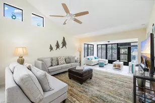 833 Reef Point Cir, Naples, FL 34108 - Photo 4