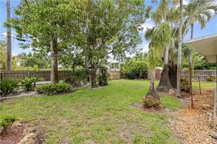 1120 Ridge St, Naples, FL 34103 - Photo 38