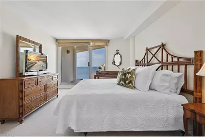 4041 Gulf Shore Blvd N #1805, Naples, FL 34103 - Photo 10