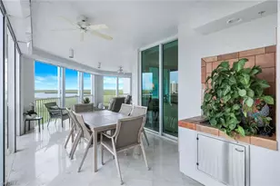 285 Grande Way, Naples, FL 34110 - Photo 34