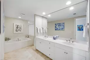 285 Grande Way, Naples, FL 34110 - Photo 26