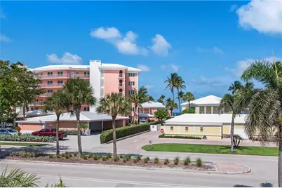 2500 Gulf Shore Blvd N #N4, Naples, FL 34103 - Photo 18