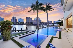 309 Neapolitan Way, Naples, FL 34103 - Photo 2