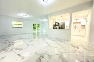 [Address not provided], Naples, FL 34116 - Photo 2