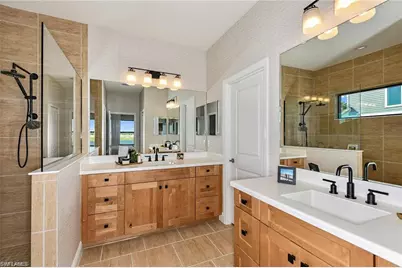 4563 Centaurus Cir, Naples, FL 34120 - Photo 18