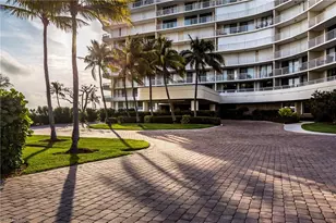 260 Seaview Ct, Marco Island, FL 34145 - Photo 30