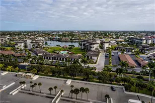 260 Seaview Ct, Marco Island, FL 34145 - Photo 24