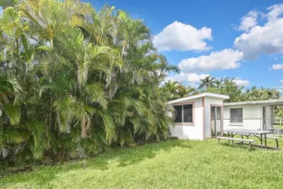 12161 Palm Dr, Fort Myers, FL 33908 - Photo 18