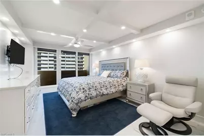 4001 Gulf Shore Blvd N #702, Naples, FL 34103 - Photo 20