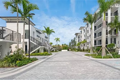 1111 Central Avenue #303, Naples, FL 34102 - Photo 2